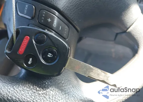 2005 Honda Accord 3.0 Lx from USA, damaged, VIN 1HGCM66375A067302